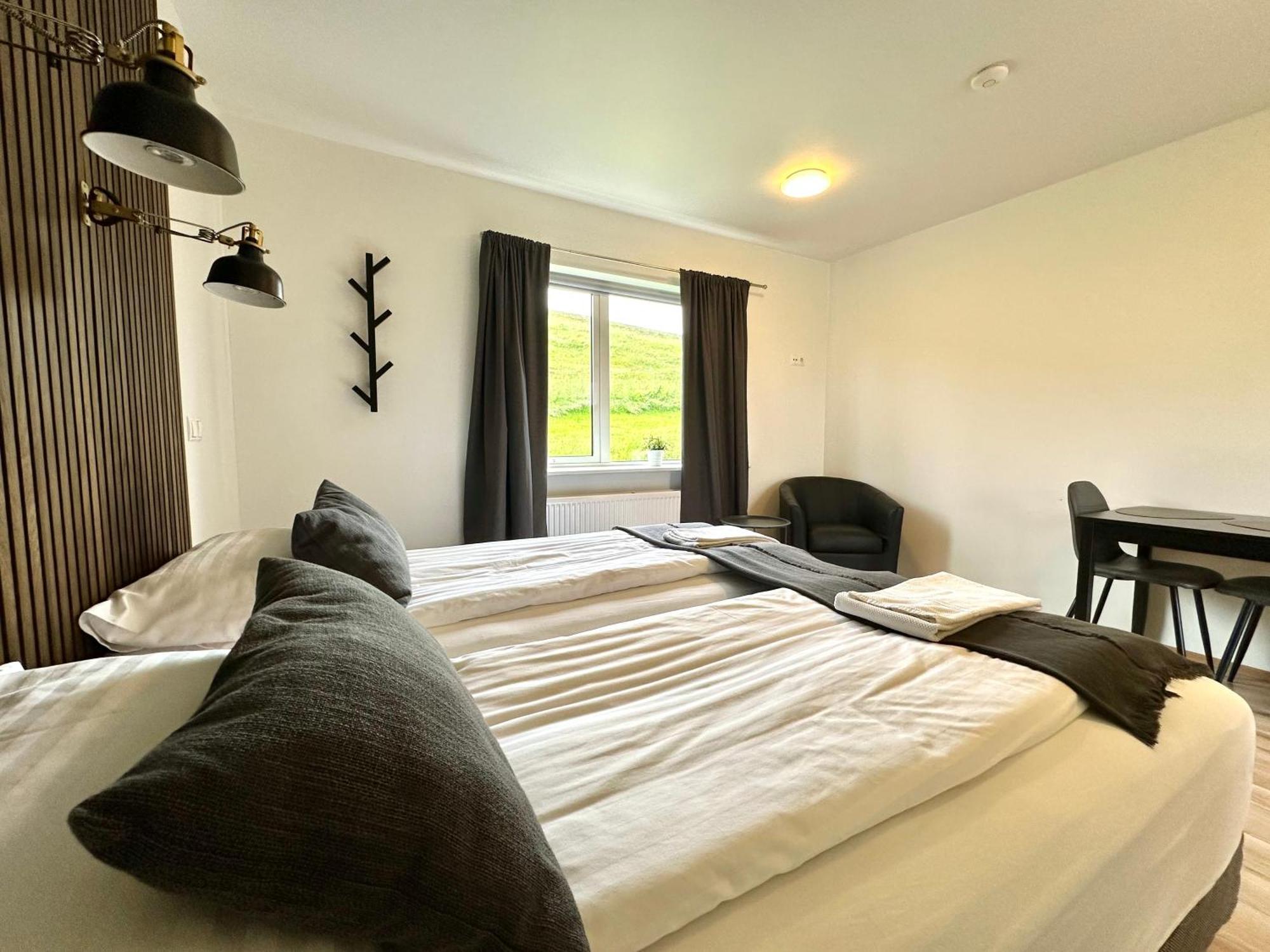 Guesthouse Brunahlith Athaldalur 外观 照片